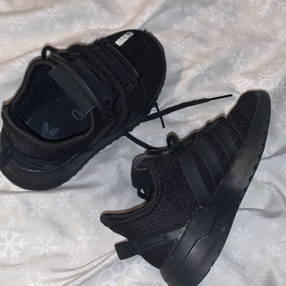Girls or boy adidas